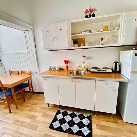 Entire Apartment Facing The Sea Тел Авив Екстериор снимка